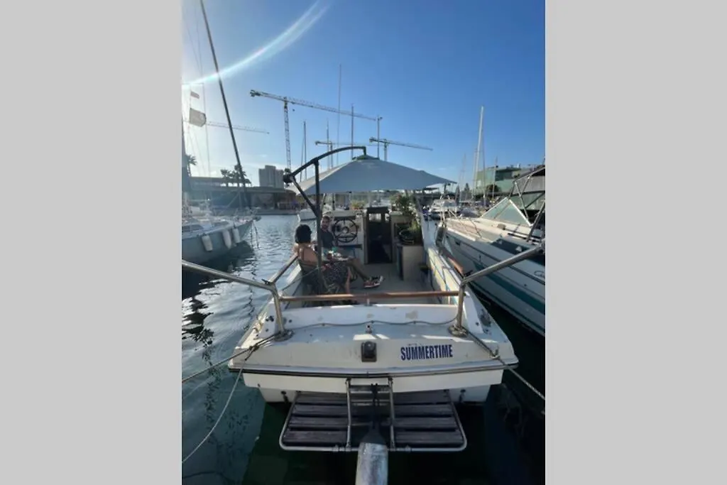 Beautiful 70S Vintage Yacht Boat In Barcelona Hotel Sant Adria de Besos 0*,  Spain