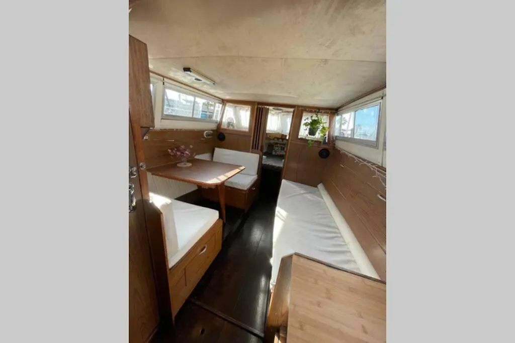 Beautiful 70S Vintage Yacht Boat In Barcelona Hotel Sant Adria de Besos 0*,